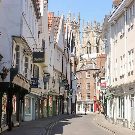 10 Διαμέρισμα